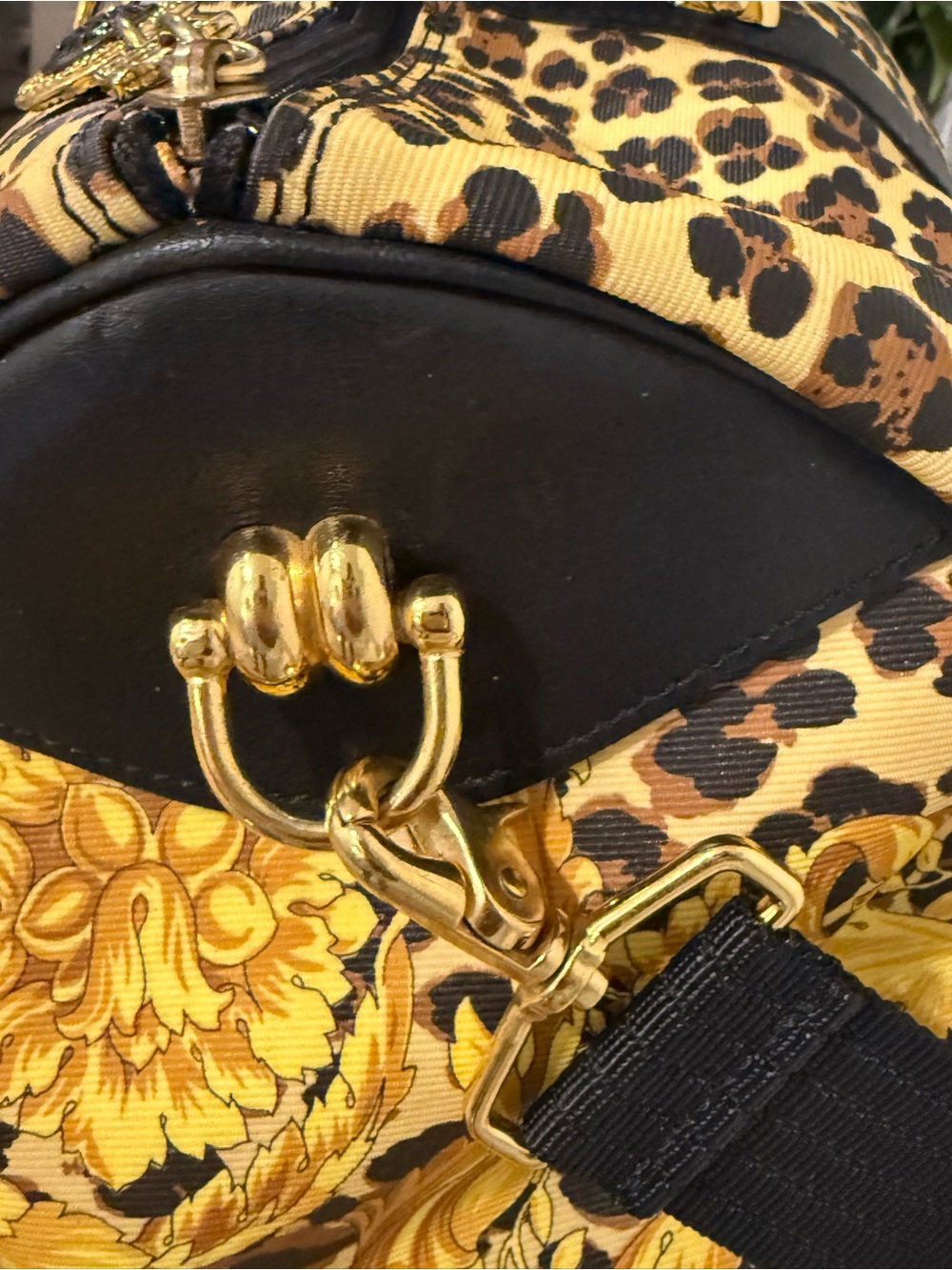 Gianni Versace Leopard & Baroque Print Weekender/Duffle Bag - Picture 11 of 13